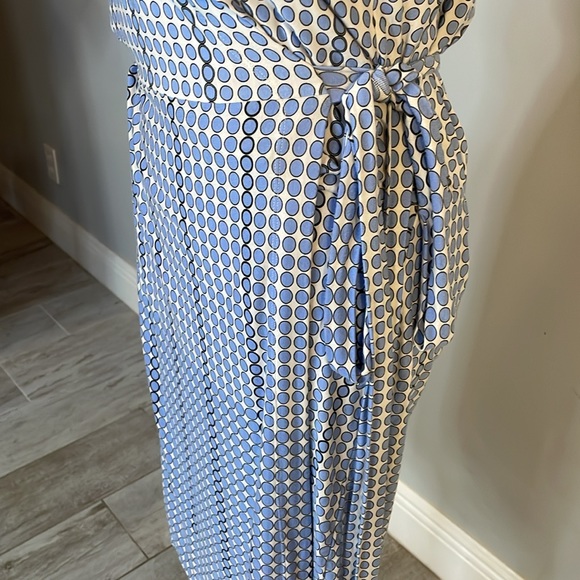 [Paul Smith BLACK] Blue/White Pattern Wrap Dress - Size Small - Picture 3 of 5
